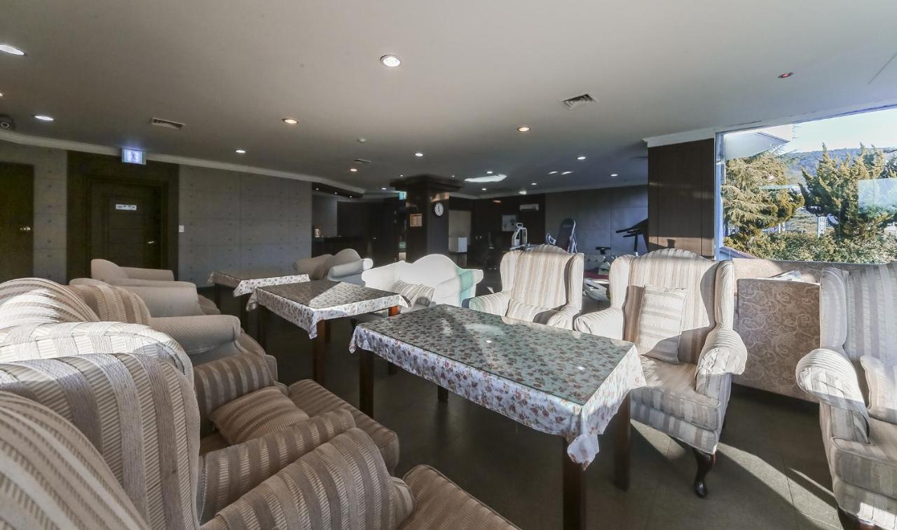 Hotel Valentine גייאונגג'ו מראה חיצוני תמונה